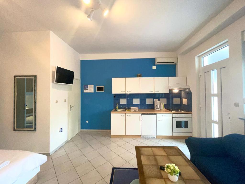 Apartmani Krajnovic Фажана Экстерьер фото
